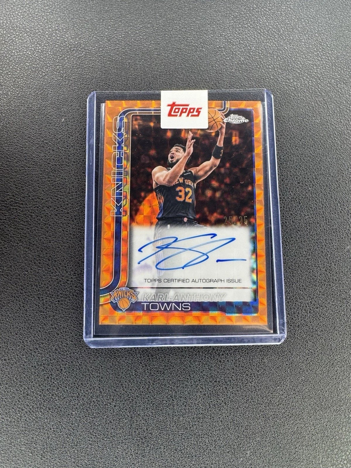 Karl-Anthony Towns Orange Geometric serial 25 of 25