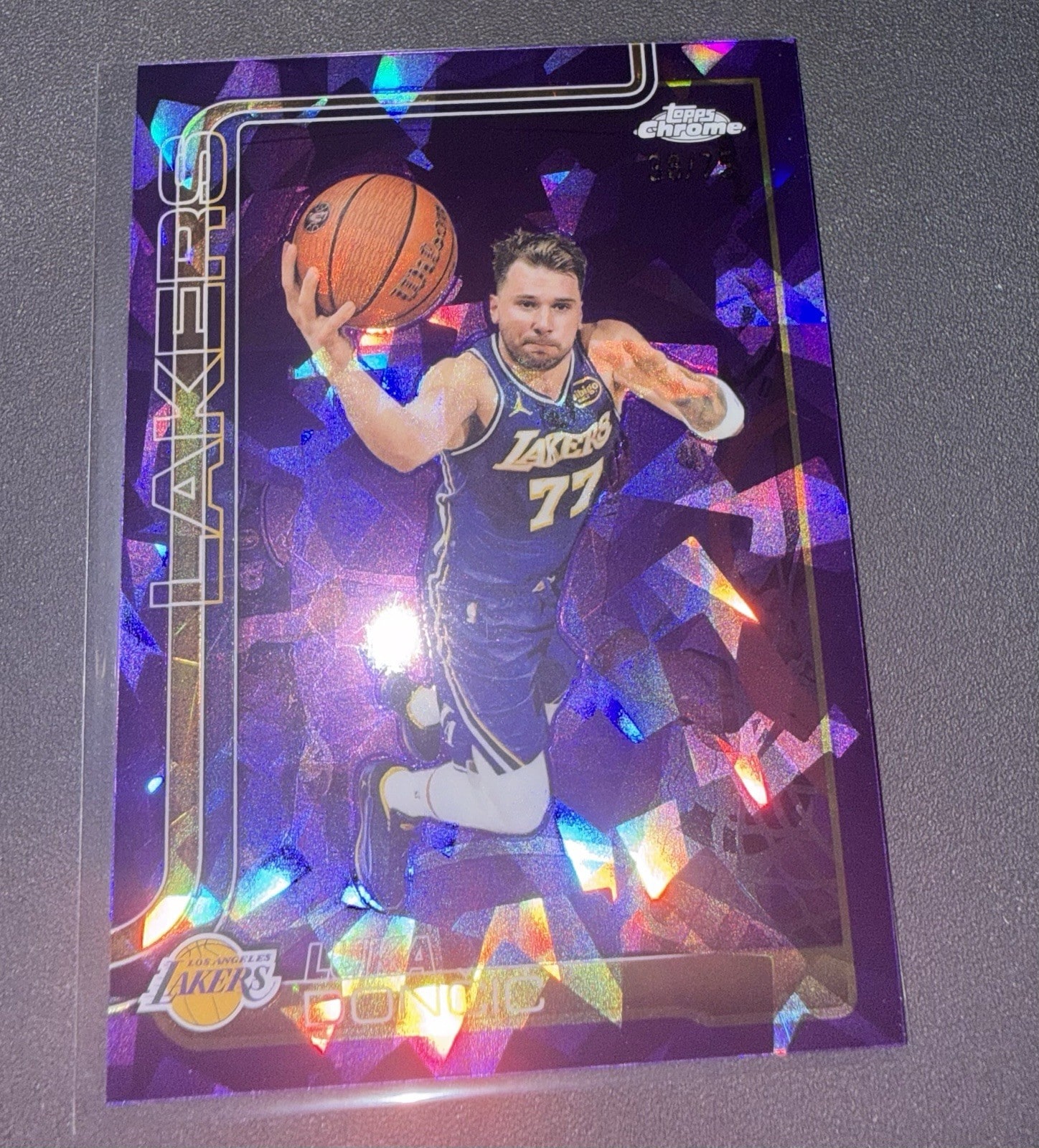 Luka Dončić Purple Sapphire serial 39 of 75