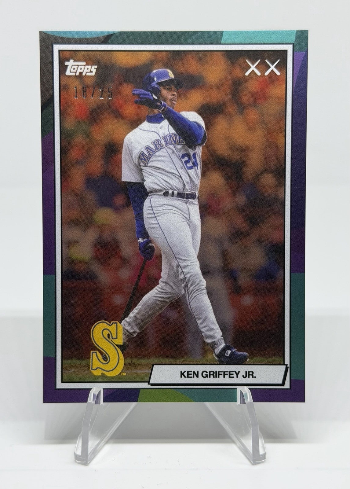 Ken Griffey Jr. Orange serial 18 of 25
