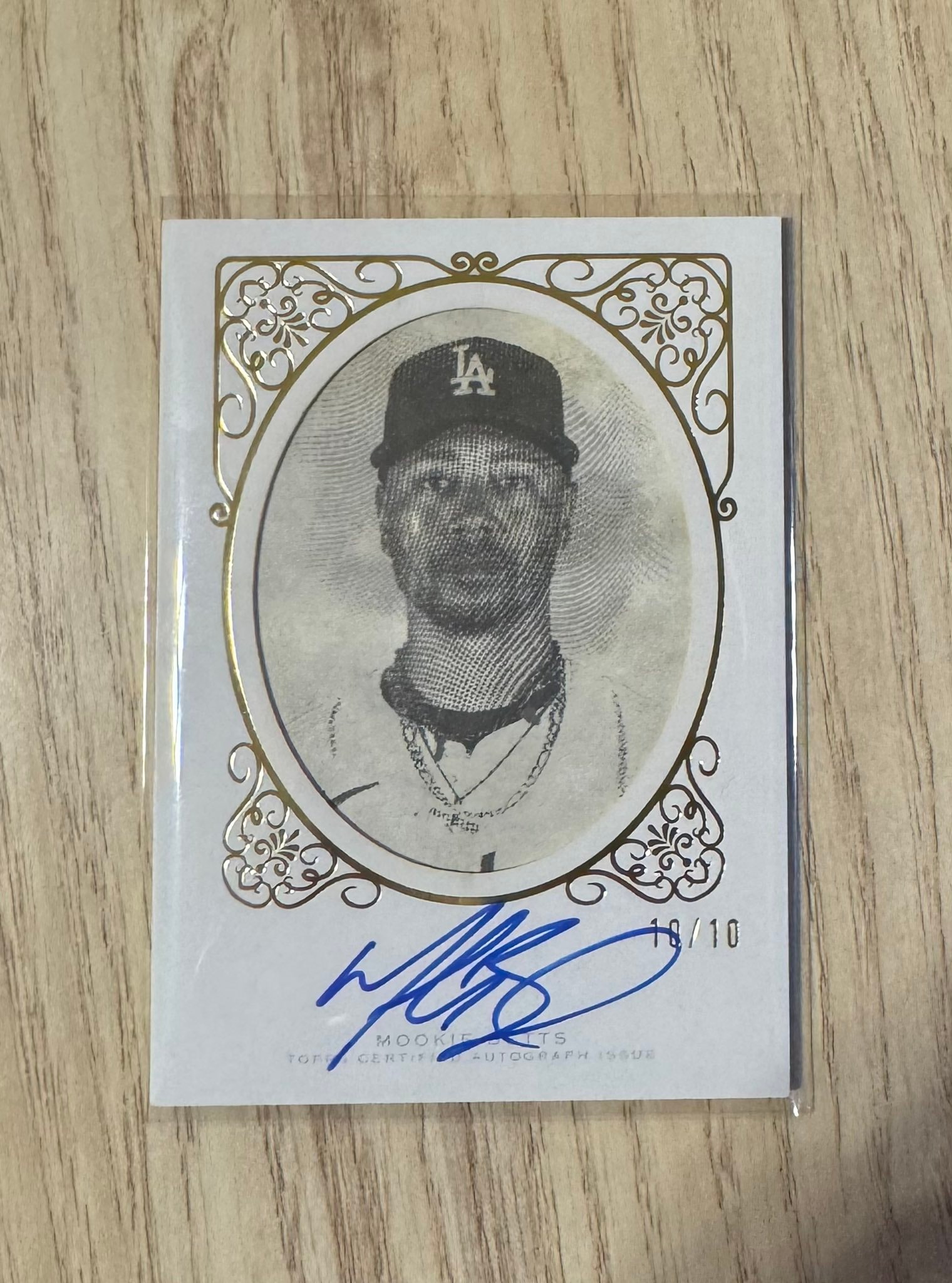 Mookie Betts Base serial 10 of 10