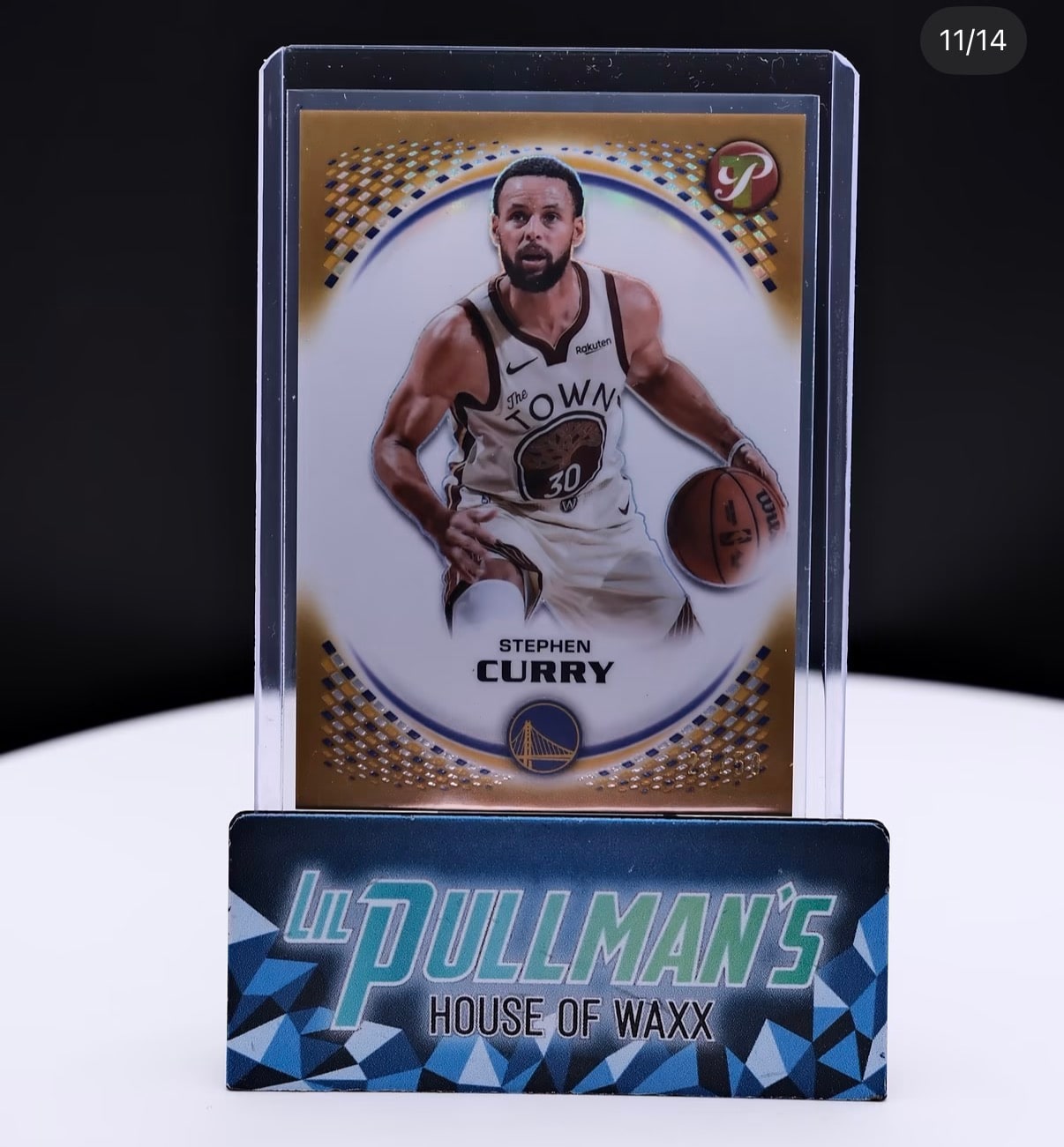 Stephen Curry Gold Refractor serial 27 of 50